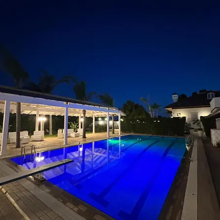 La Casa Di Pippo Hotel 3*